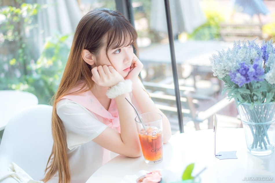 “嘭~”